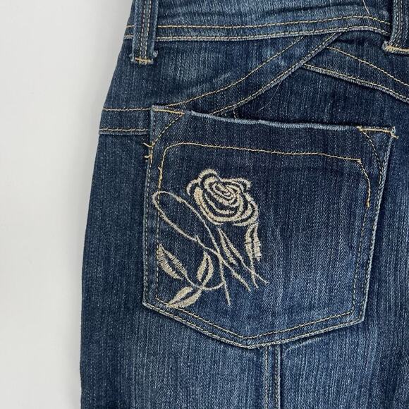 Y2K Candies Low Rise Ruffle Hem Denim Skirt With Embroidery Detail Women Size 5 - Picture 4 of 7